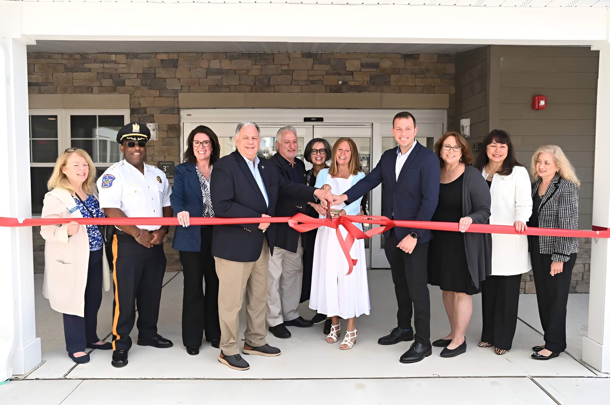 hdc ribbon cutting tiny